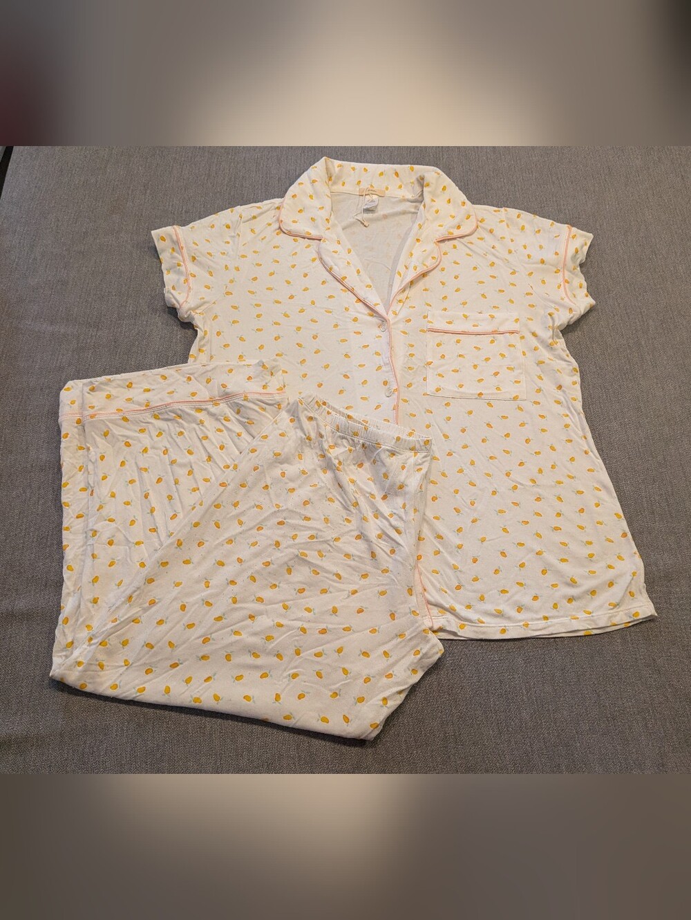 Eberjey Pajama Top Short Sleeve Medium White with Lemon Print Breathable